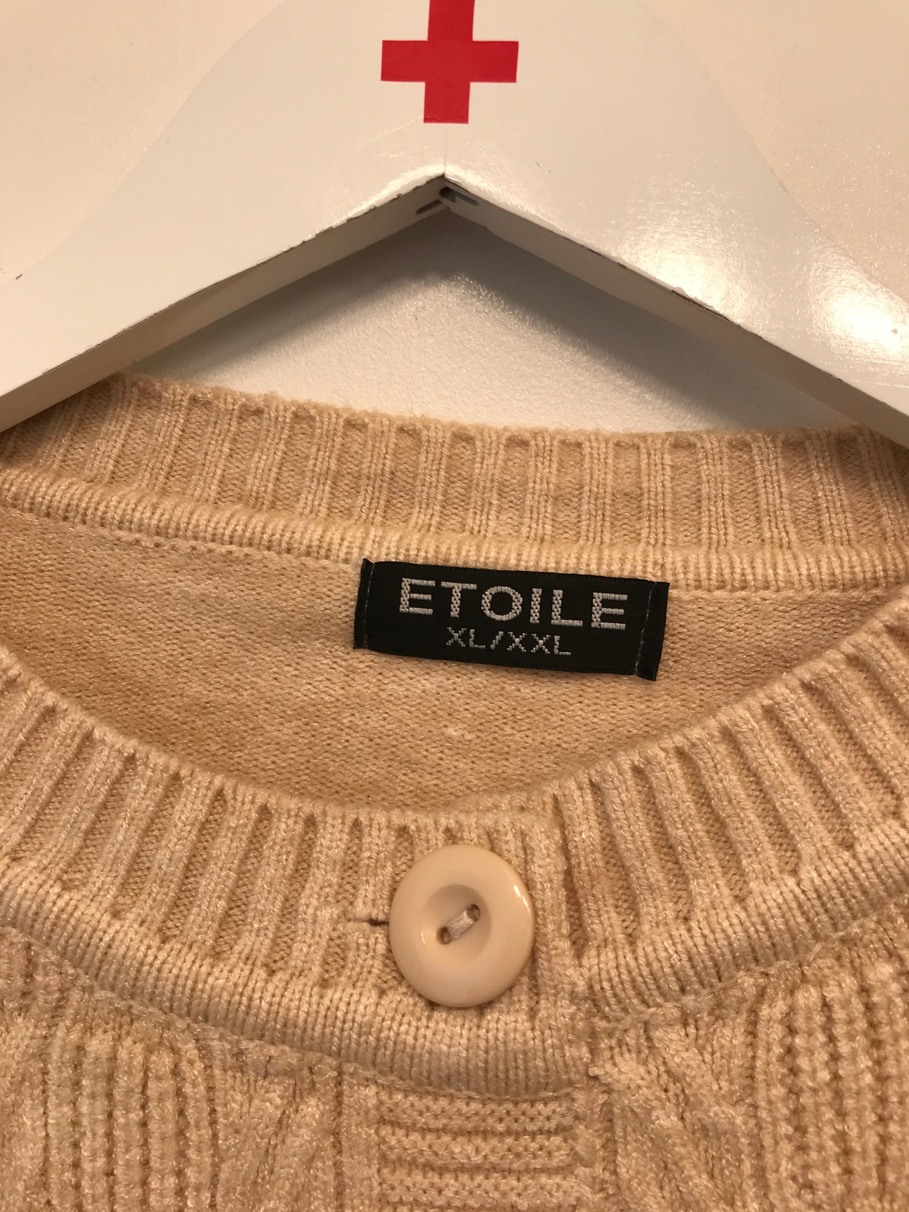 Etoile Cardigan